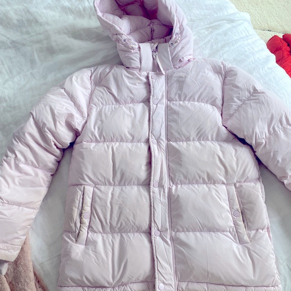 Aritzia Super Puff - Picture 2 of 2